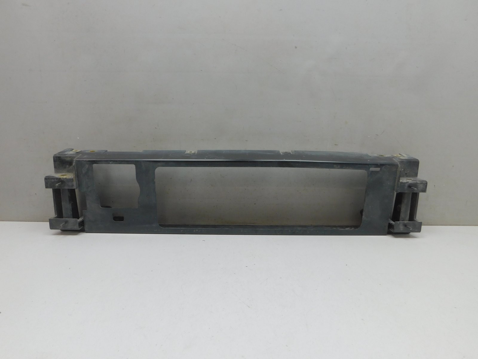 Усилитель переднего бампера Mercedes-Benz G-Klasse W463 1989>