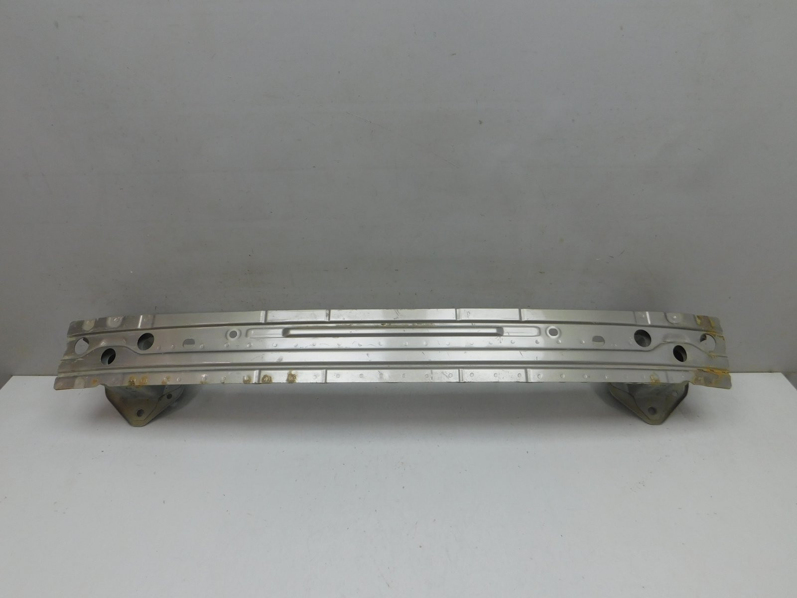 Усилитель заднего бампера Subaru Forester (S13) 2012>