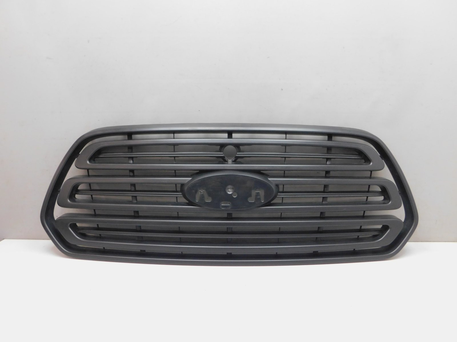 Решетка радиатора Ford Transit 2014>