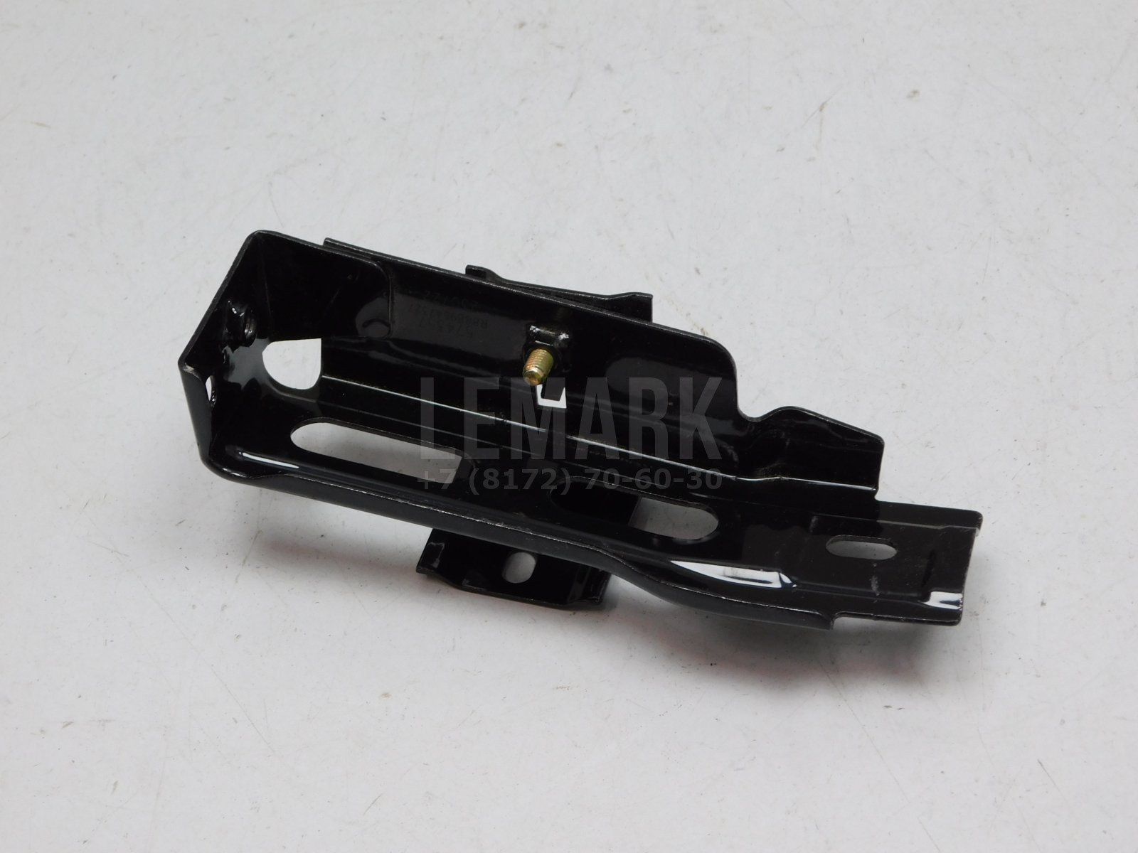 Кронштейн переднего бампера Zeekr 001 2021> 8889647327