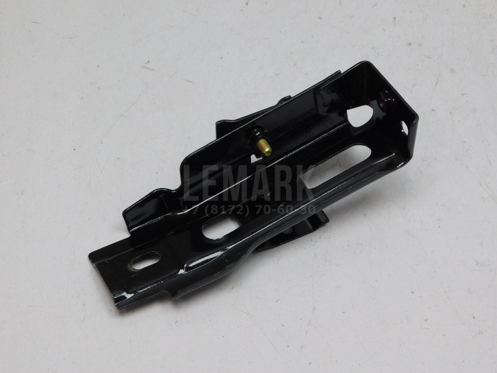 Кронштейн переднего бампера Zeekr 001 2021> 8889647349