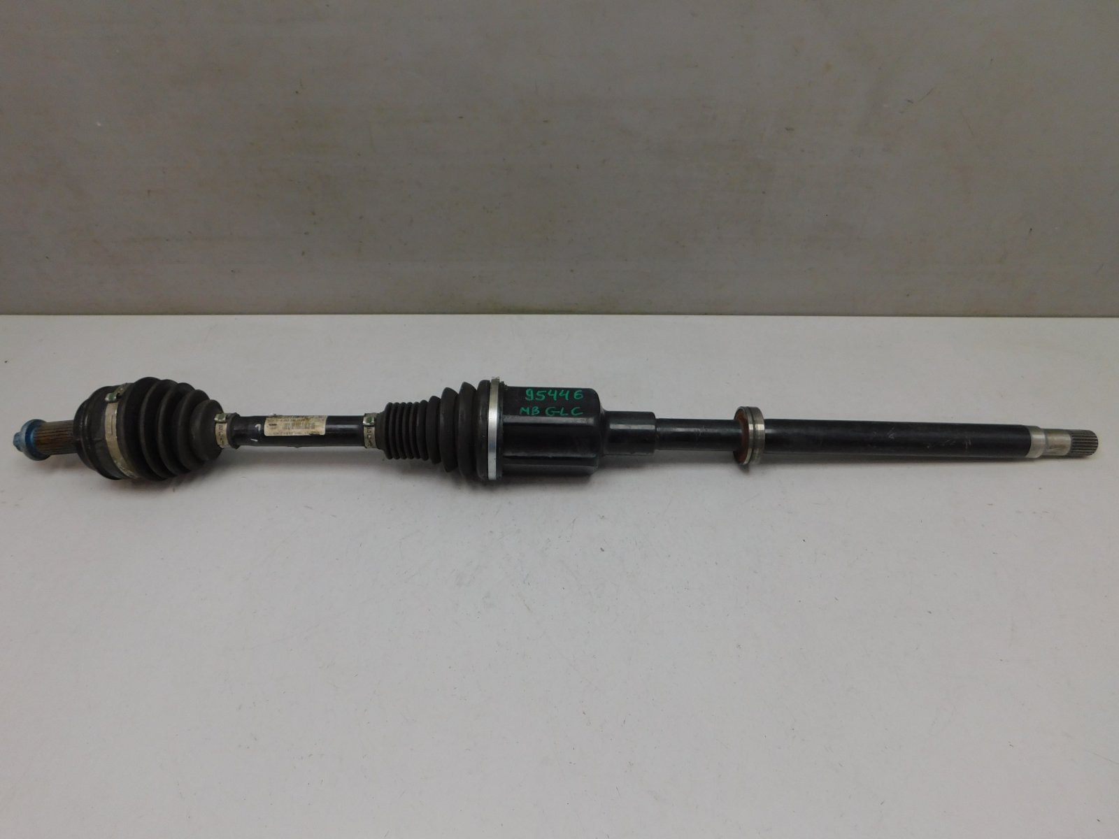 Полуось левая (привод) Mercedes-Benz GLC-Class X253 2015>