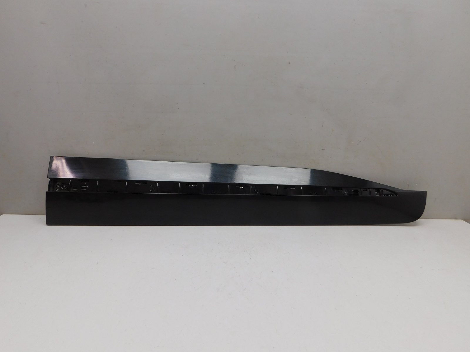 Накладка двери передней правой Zeekr 001 2021>