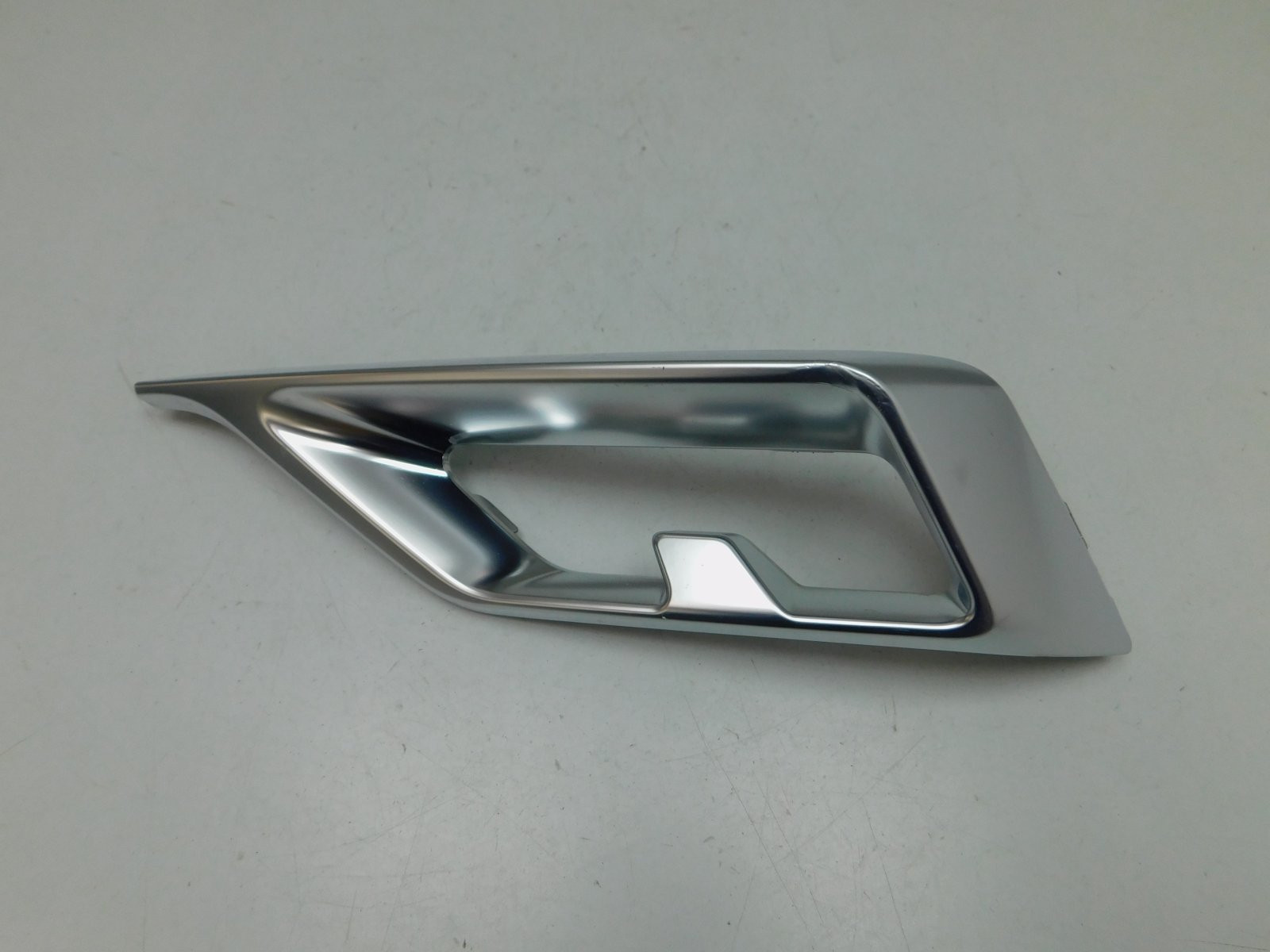 Накладка заднего бампера правая Omoda C5 2022>