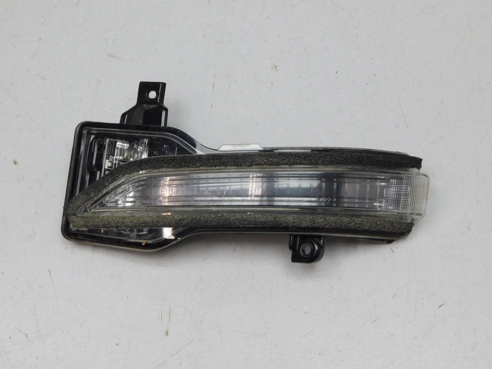 Повторитель указателя поворота Subaru Forester (S14) 2018>