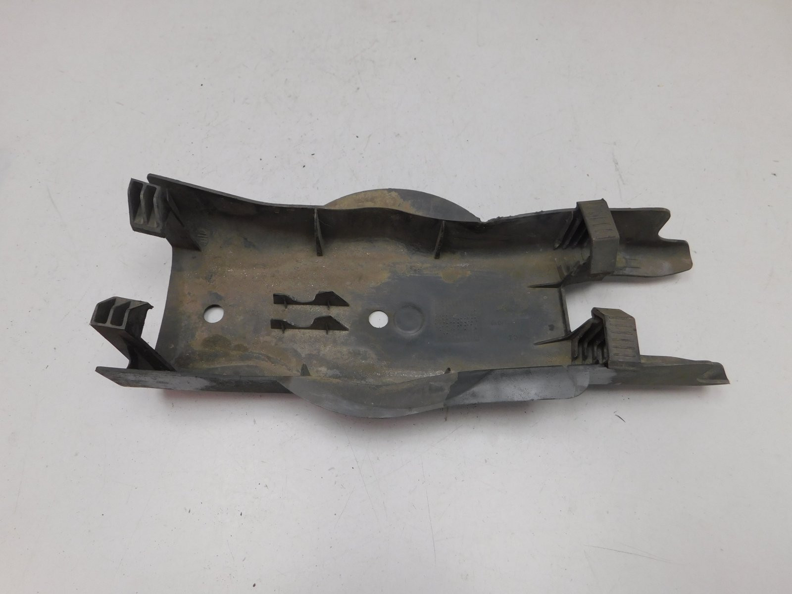 Пыльник Mercedes-Benz E-Klasse W213 2016>