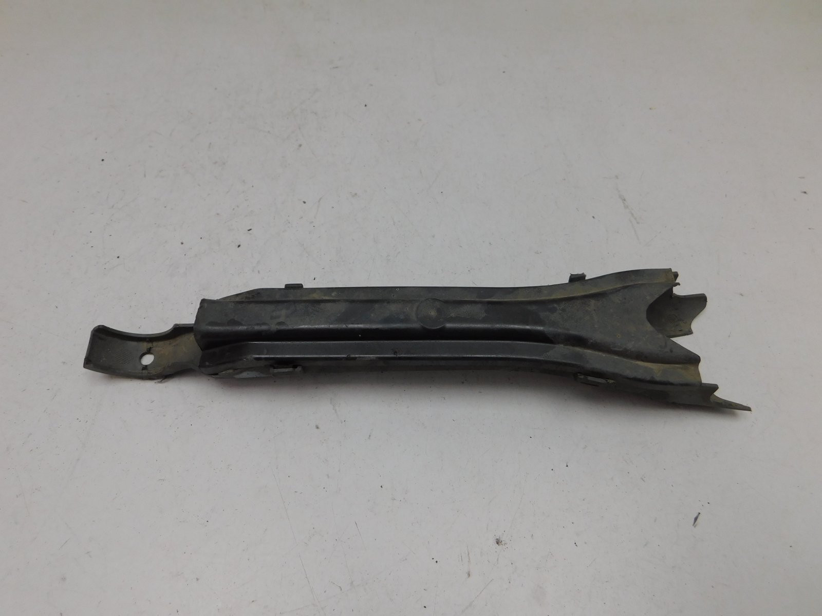 Пыльник Mercedes-Benz E-Klasse W213 2016>