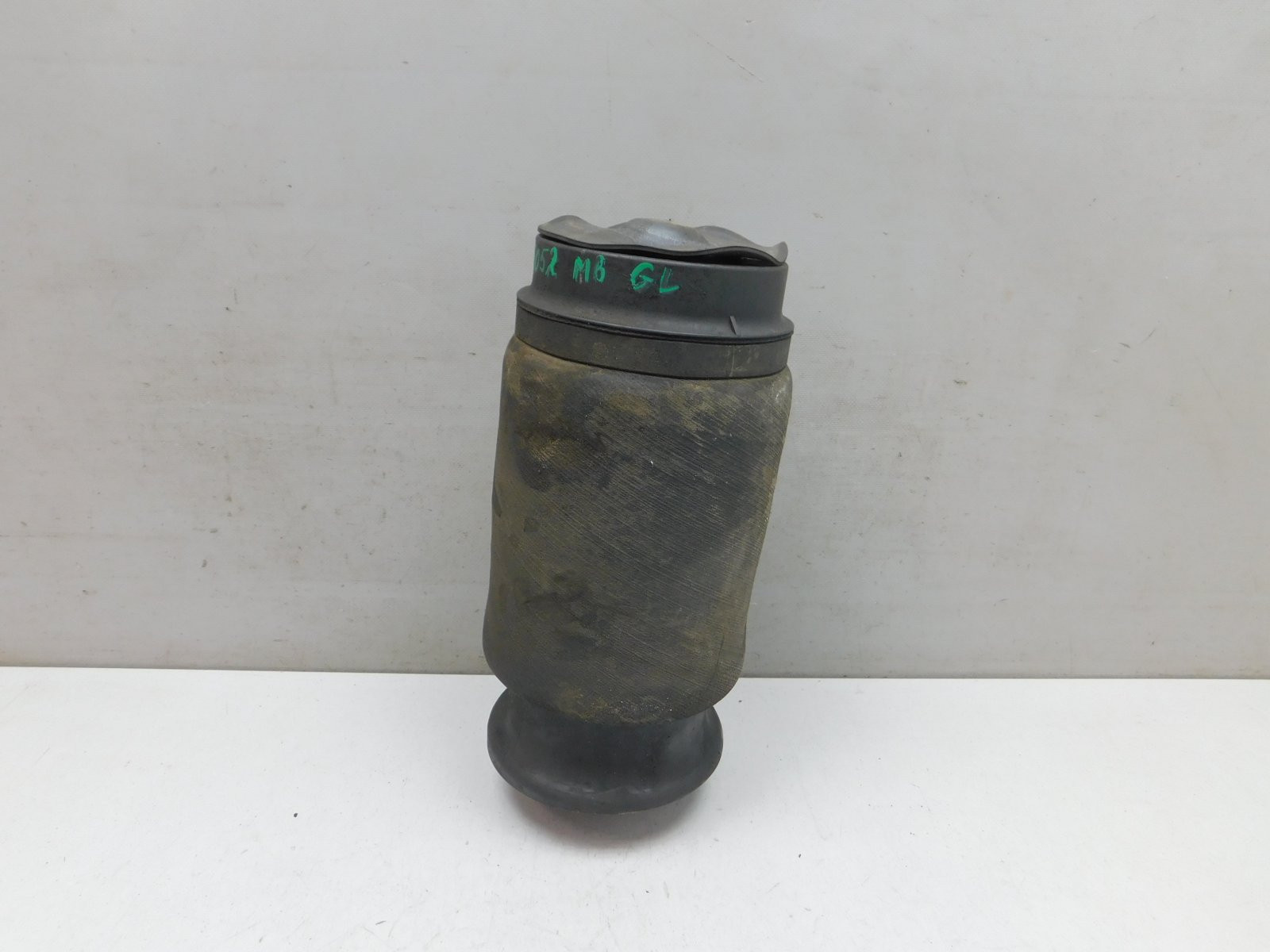 Амортизатор задний Mercedes-Benz GL/GLS-klasse X166 2012>