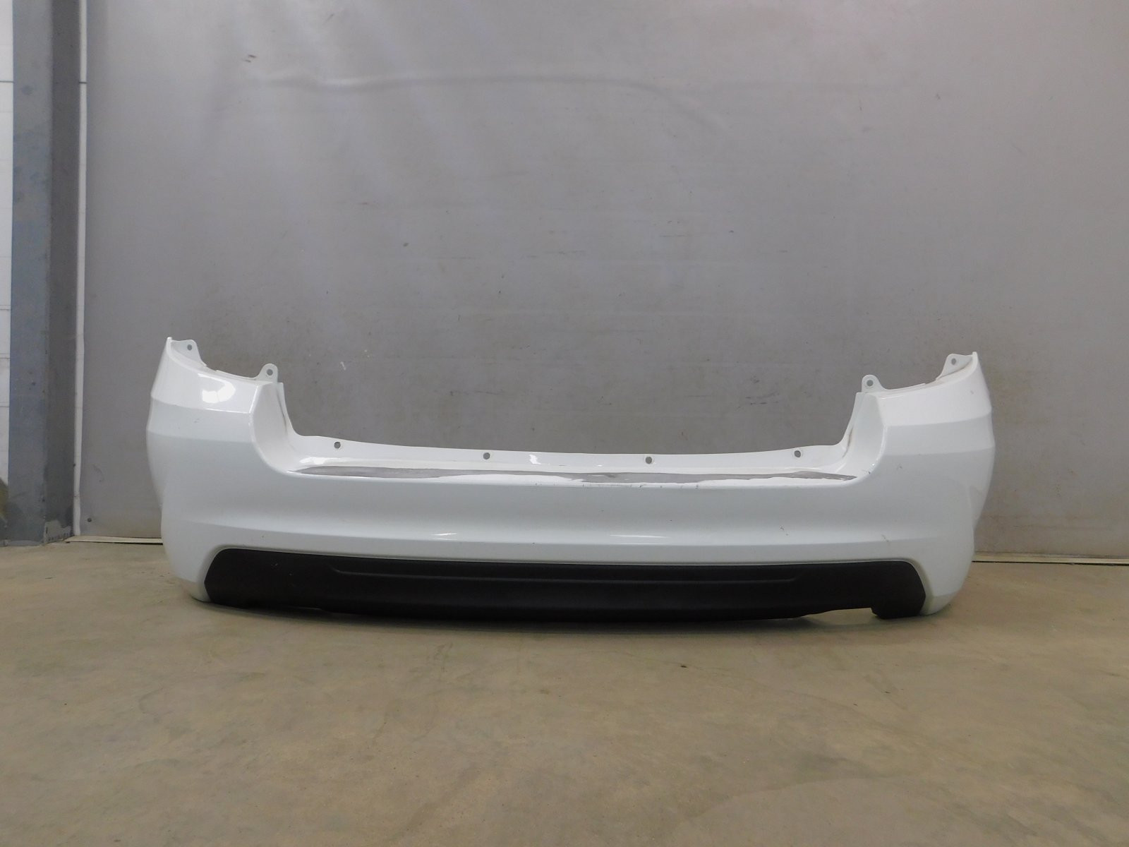 Бампер задний VAZ Lada Granta 2011>