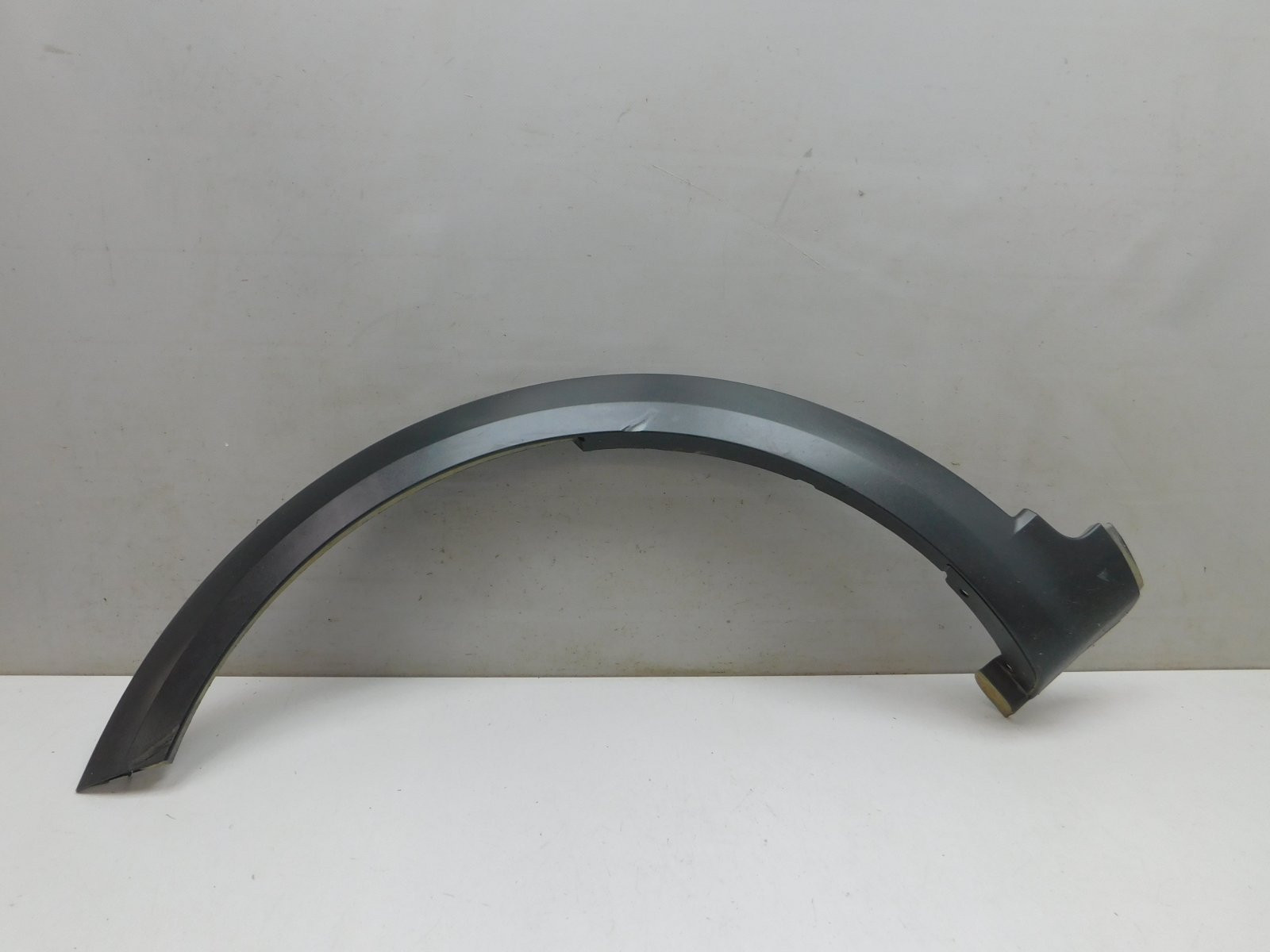 Накладка крыла переднего левого VAZ Vesta 2015>