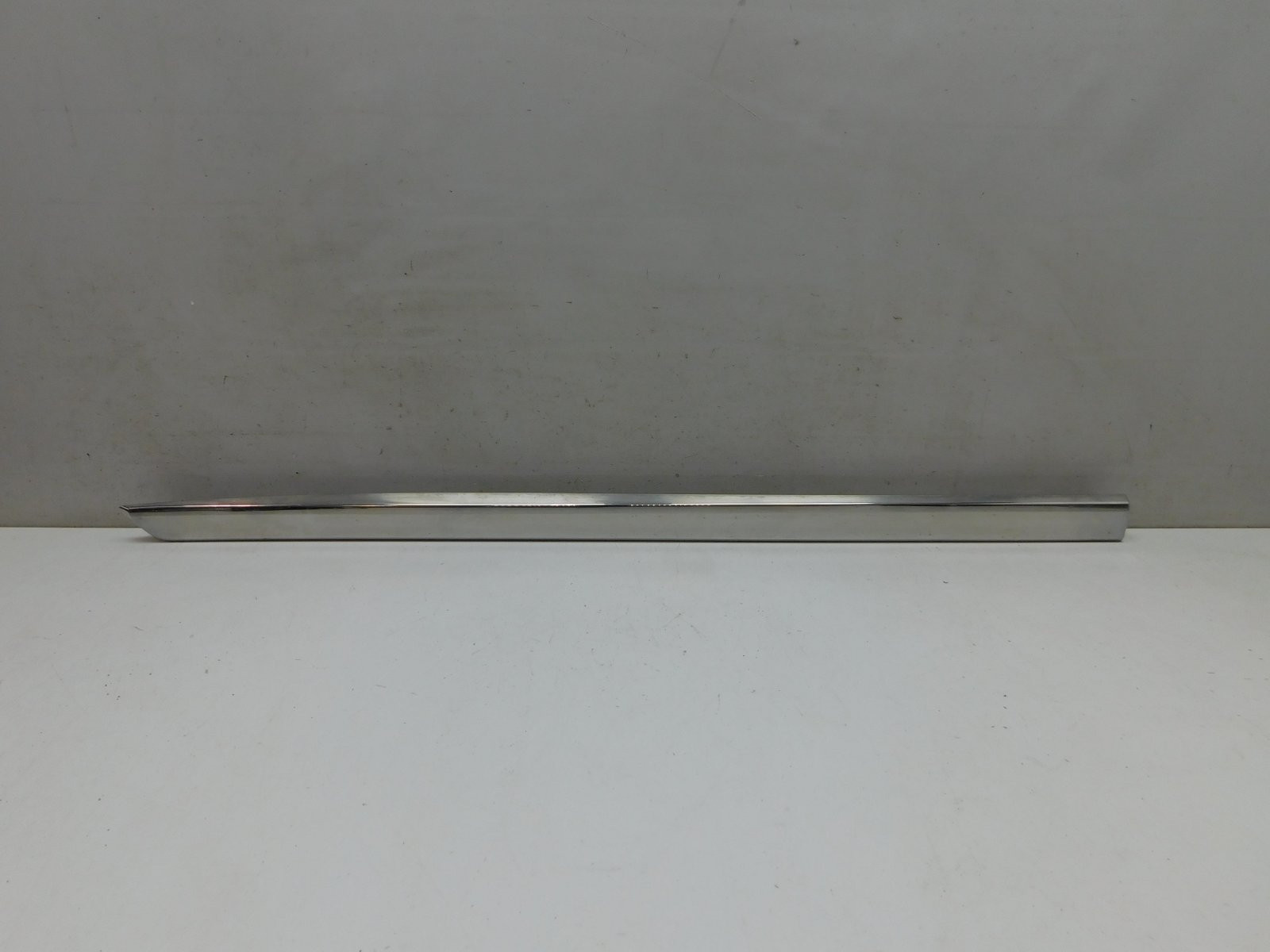 Молдинг двери передней левой Toyota Land Cruiser (200) 2008>