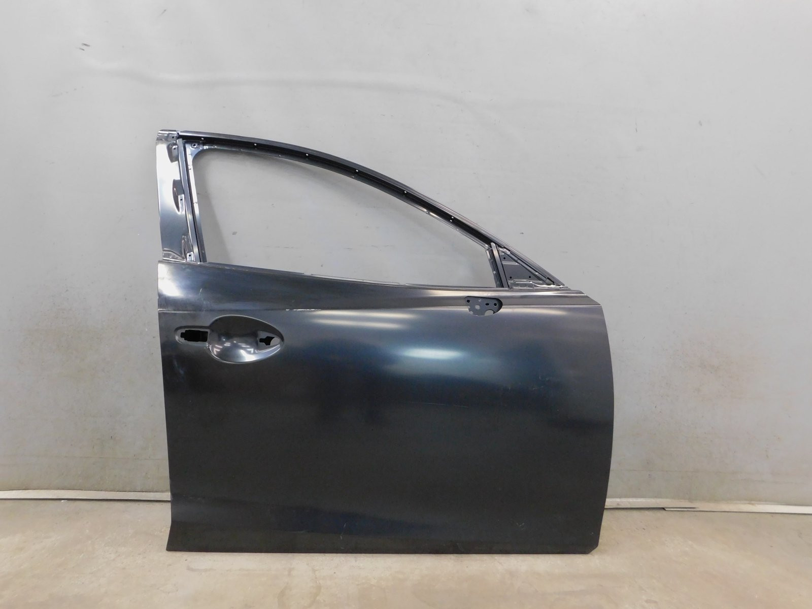 Дверь передняя правая Mazda 3 (BM) 2013-2019