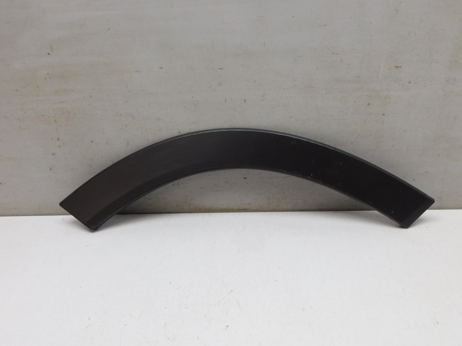 Накладка двери задней правой Subaru Forester (S14) 2018>