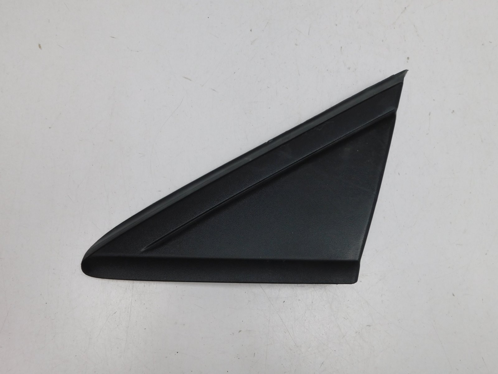 Накладка крыла переднего левого Ford Kuga 2012>