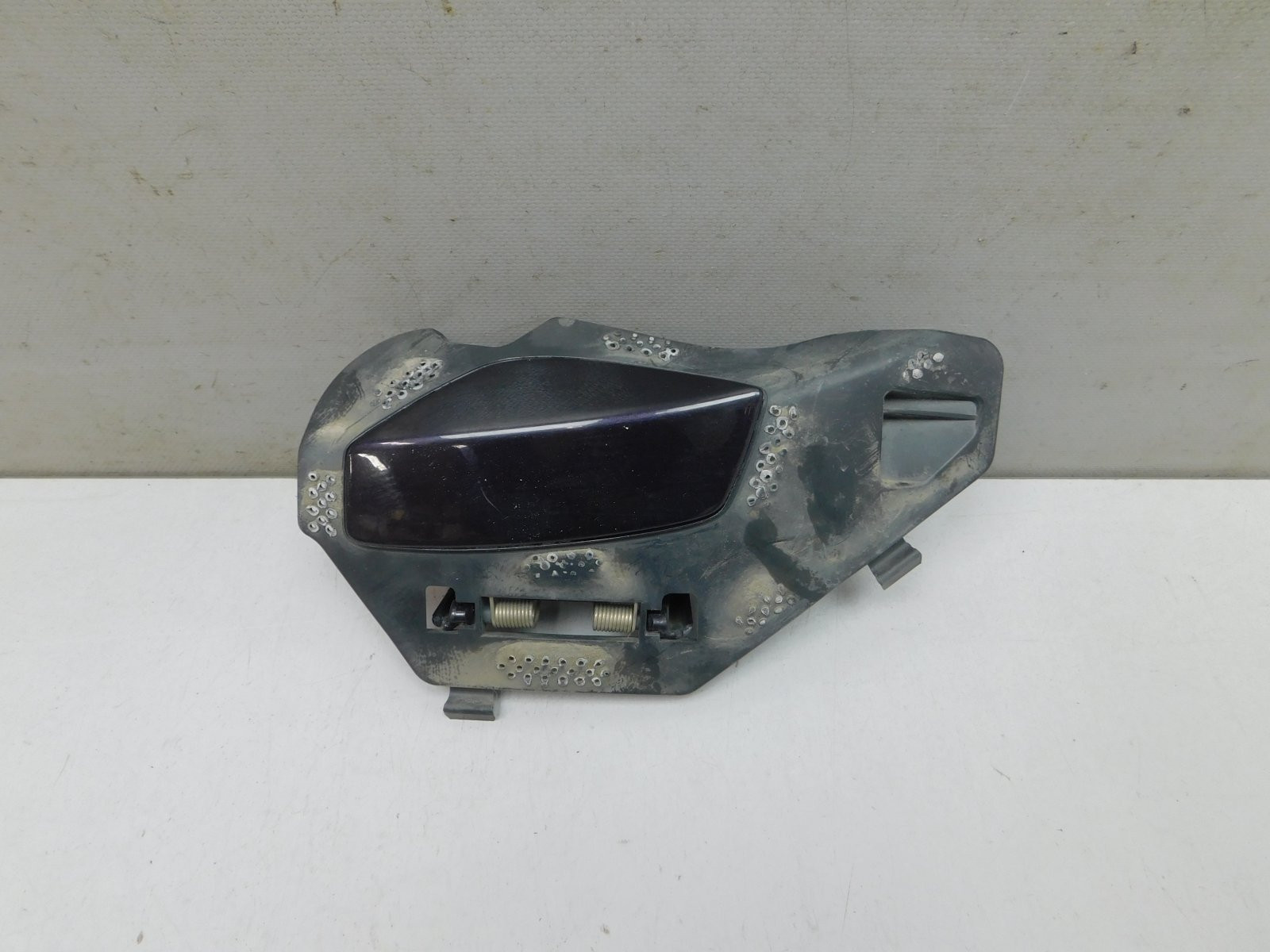 Крышка омывателя фары Mercedes-Benz CLA-Klasse C117 2013>