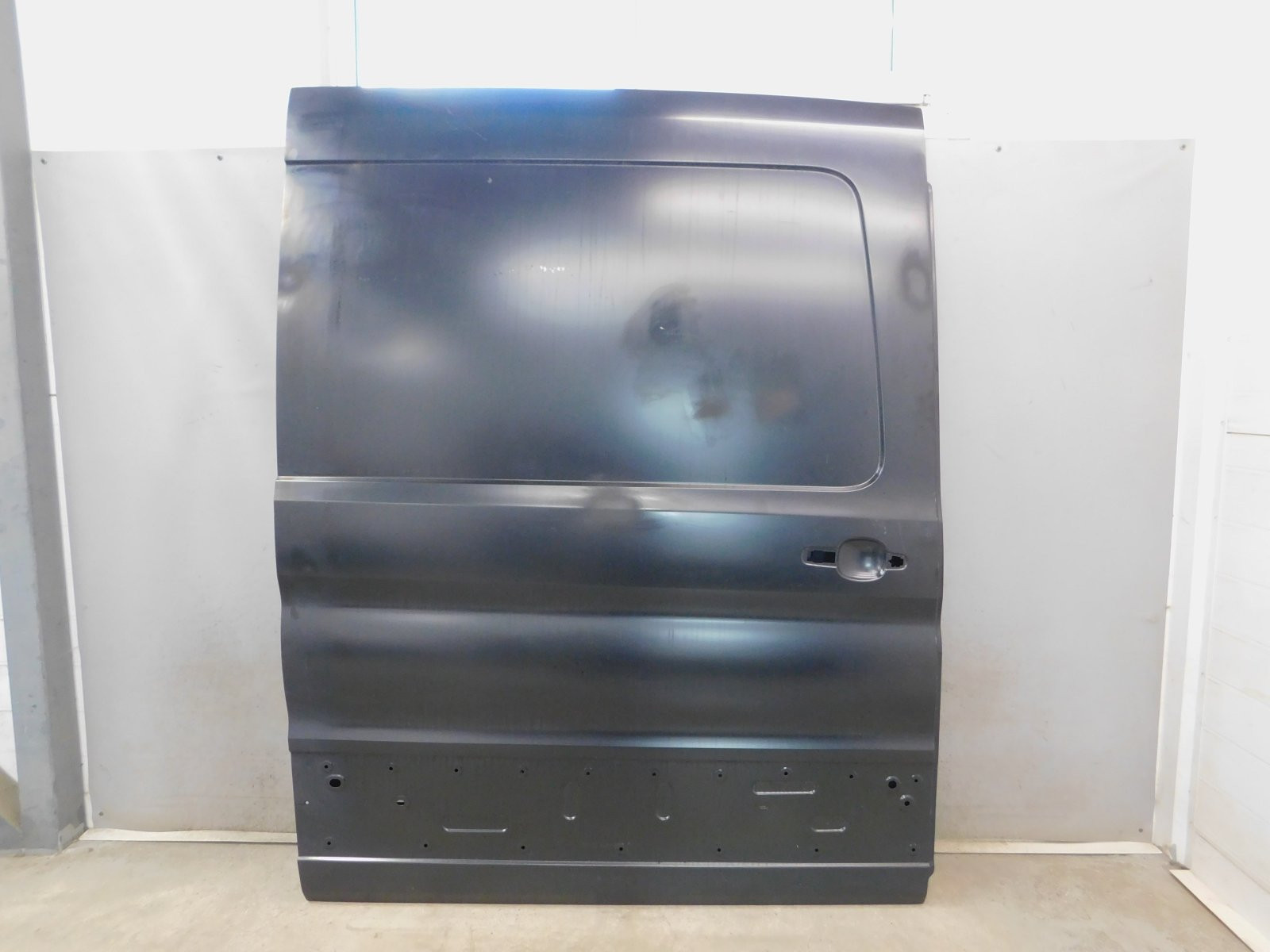 Дверь сдвижная Ford Transit 2014>