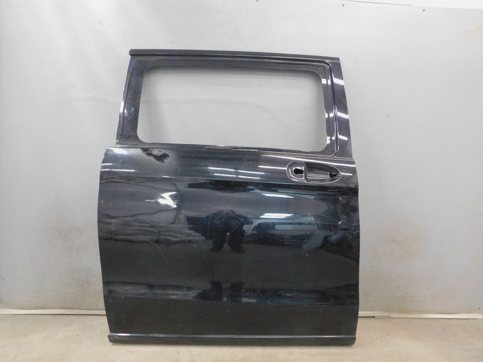 Дверь сдвижная Mercedes-Benz V-Klasse W447 2014>