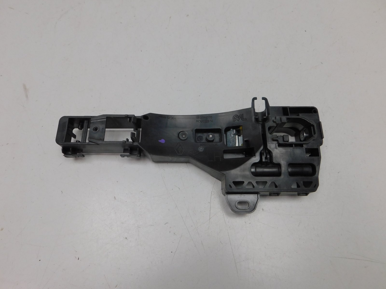 Ручка двери передней левой Renault Arkana 2019>