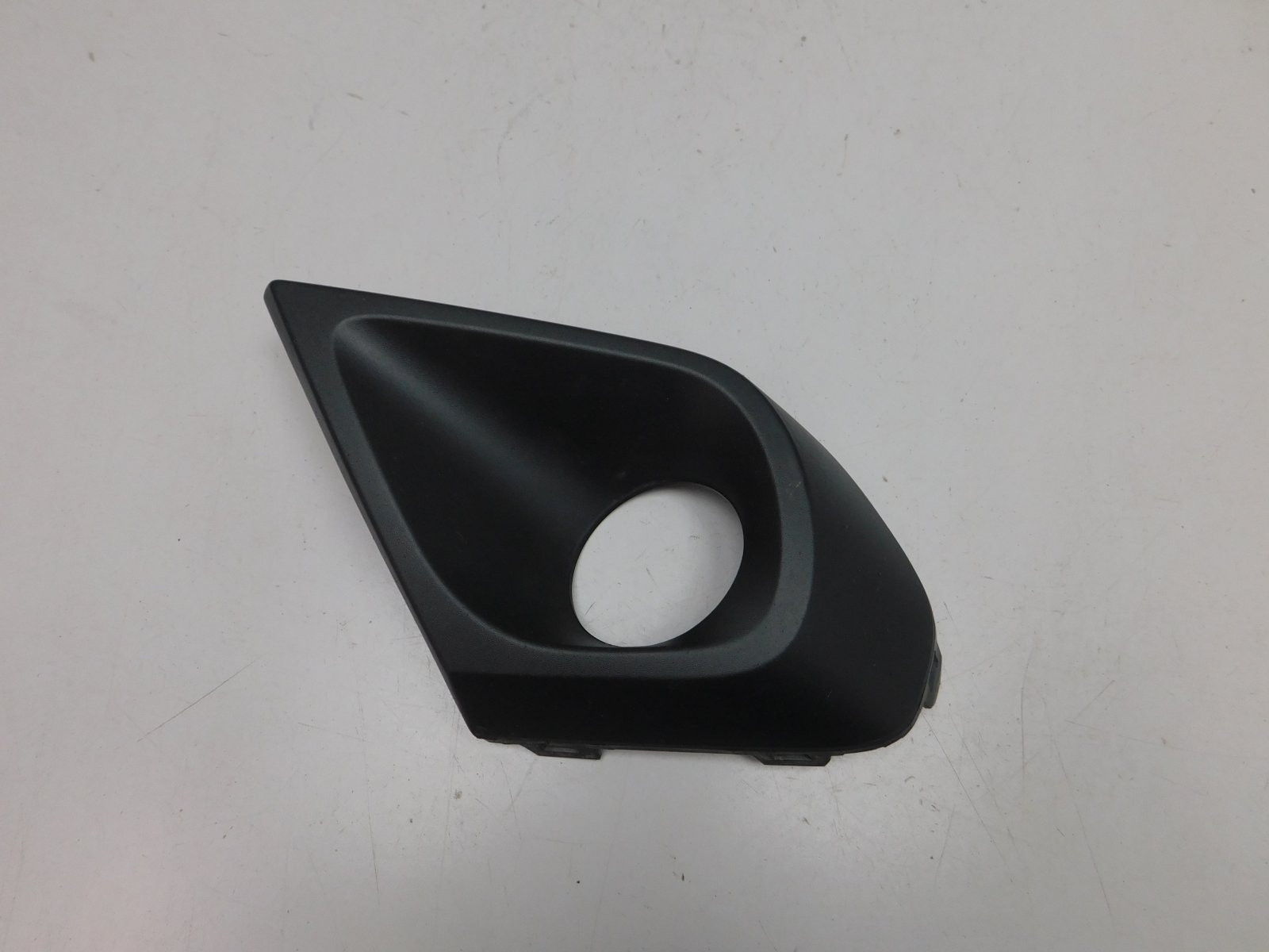 Рамка для противотуманных фар Renault Duster II 2021>