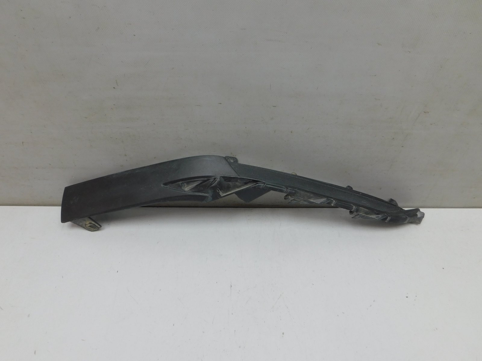 Накладка переднего бампера Lexus RX IV 2015>