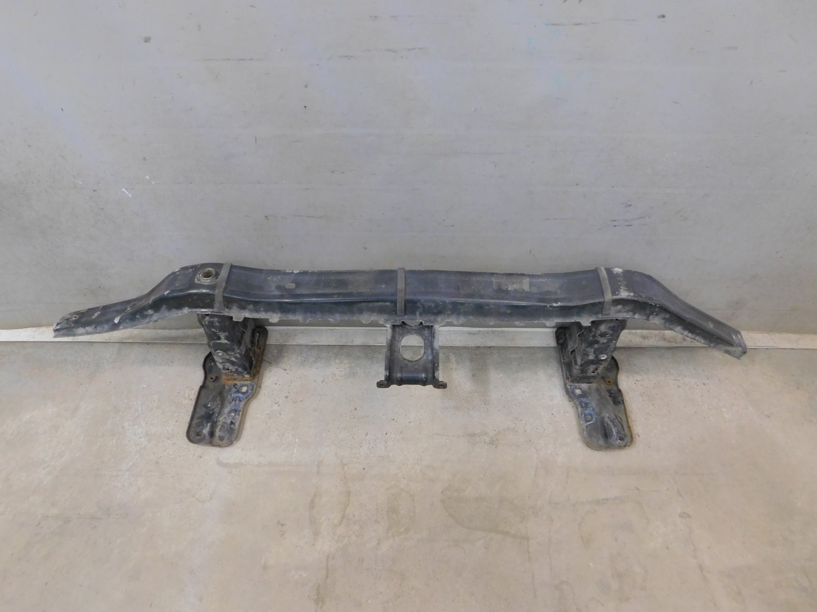 Усилитель переднего бампера Mercedes-Benz GL/GLS-klasse X166 2012>