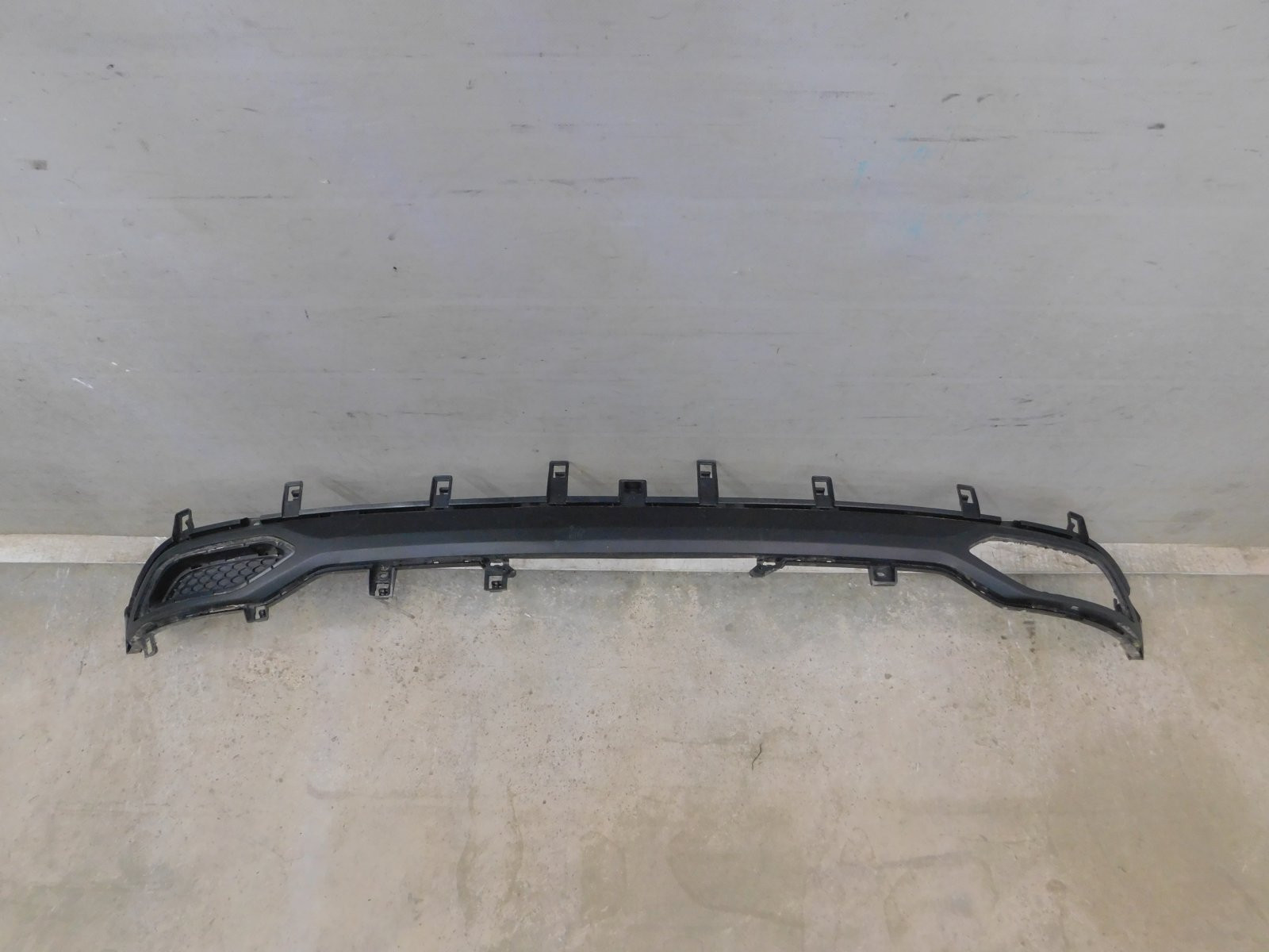 Накладка заднего бампера VAZ Vesta 2015>