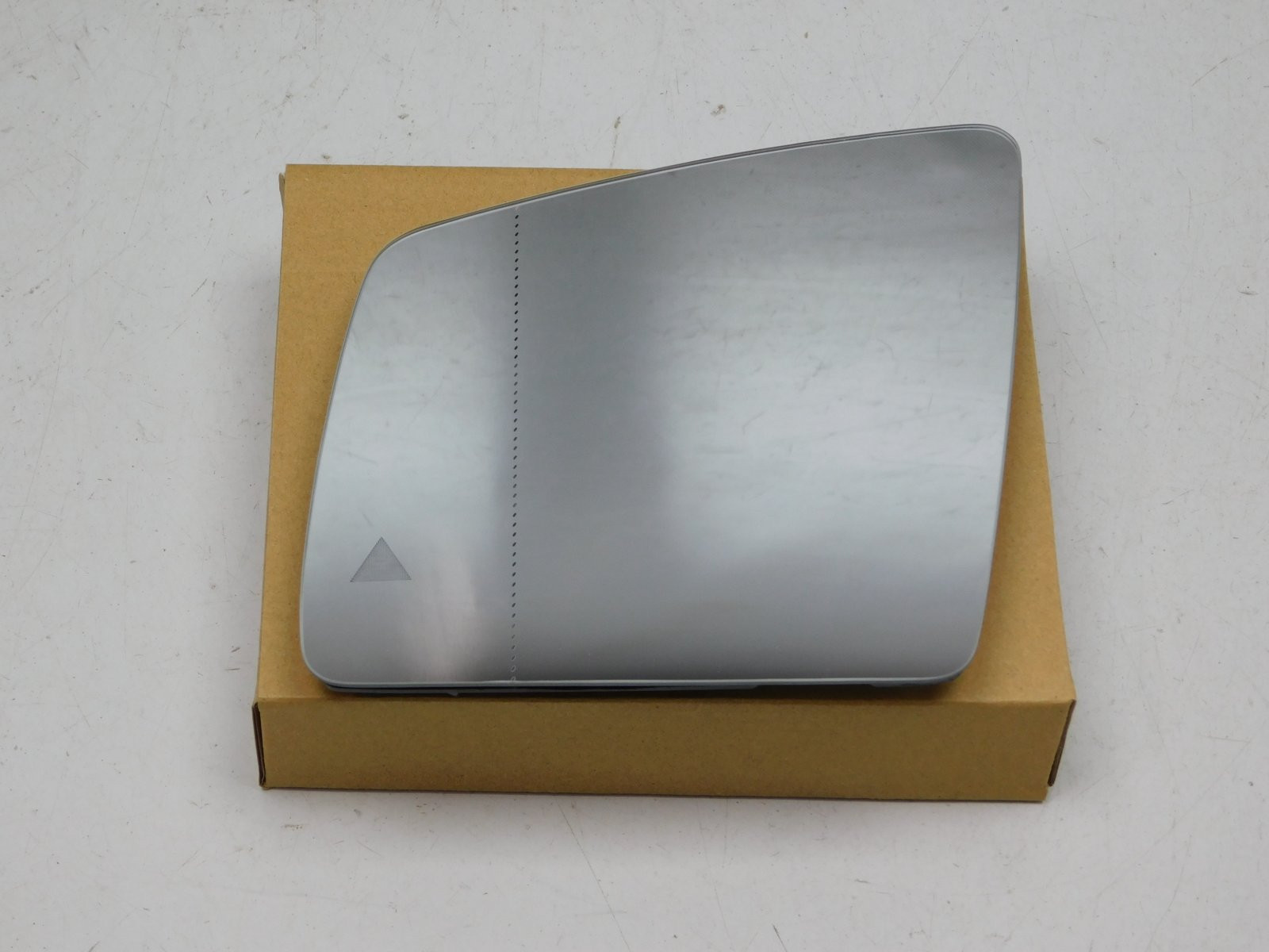 Стекло зеркала левого Mercedes-Benz M-Klasse (ML/GLE) W166 2011>