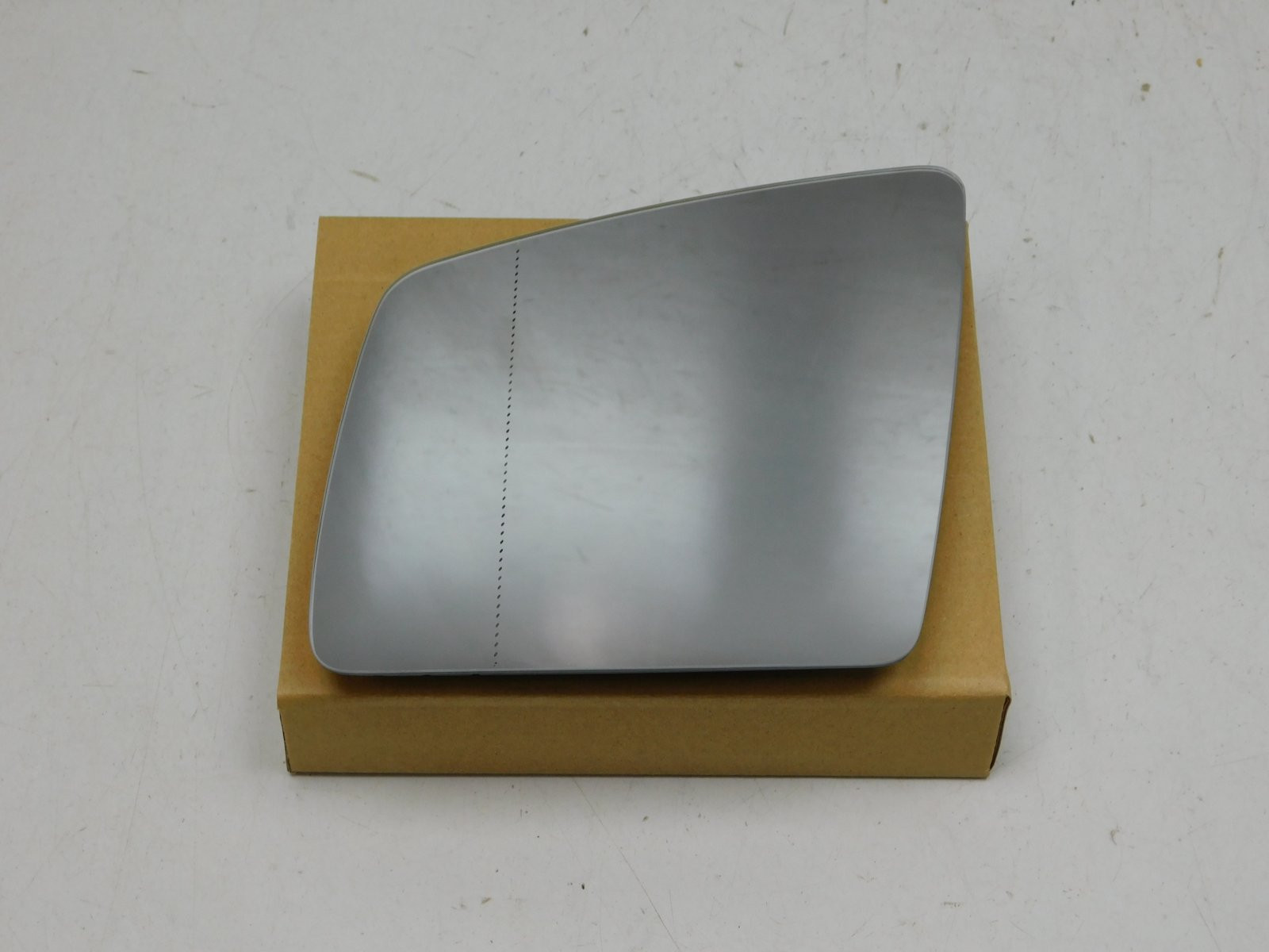 Стекло зеркала левого Mercedes-Benz M-Klasse (ML/GLE) W166 2011>