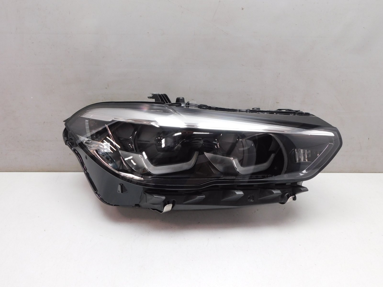 Фара правая BMW X5 G05 2018>