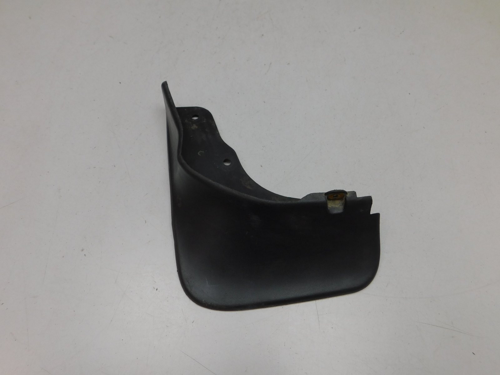 Брызговик передний левый Ford Kuga 2012>