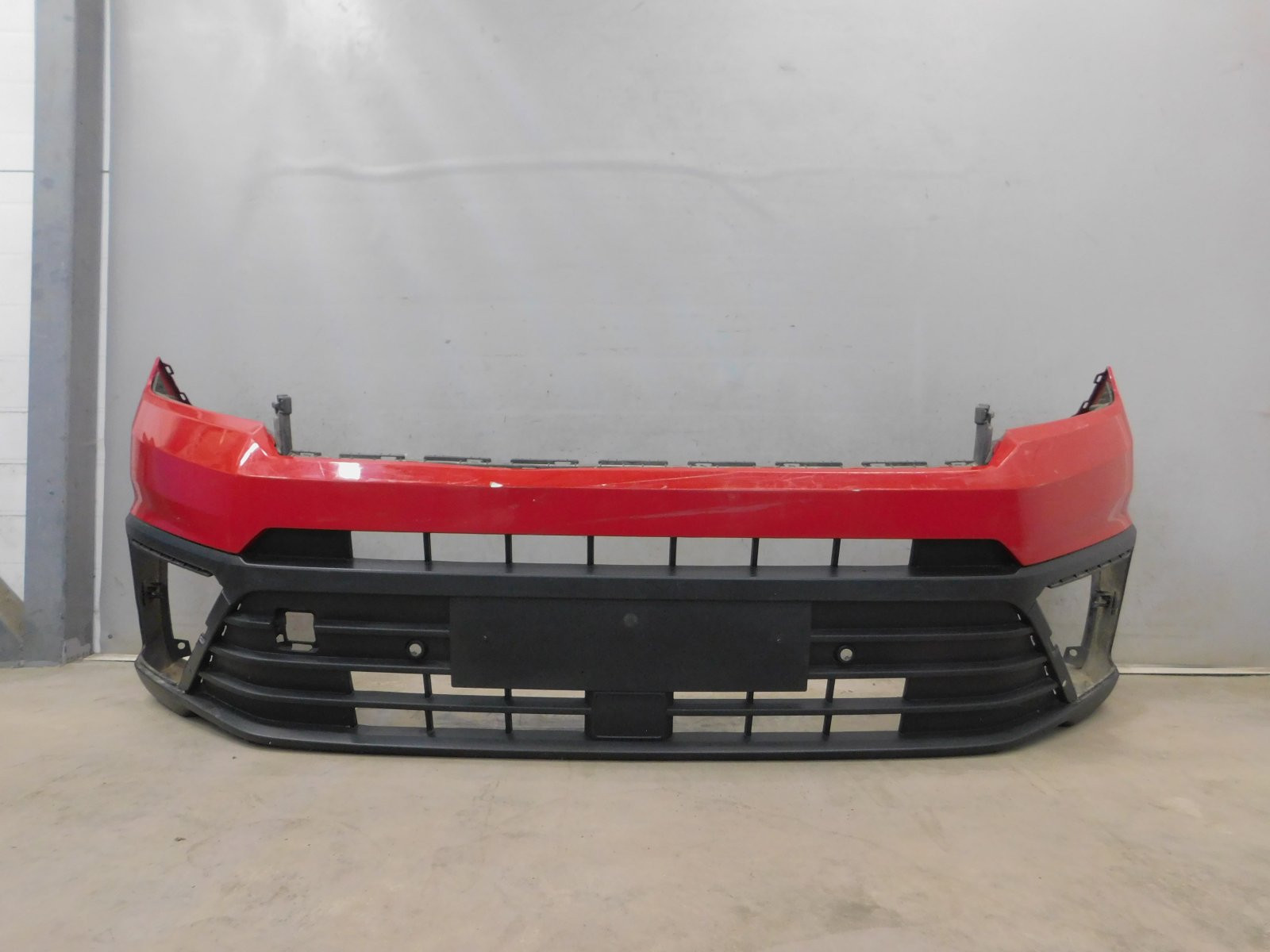 Бампер передний Volkswagen Crafter 2017>