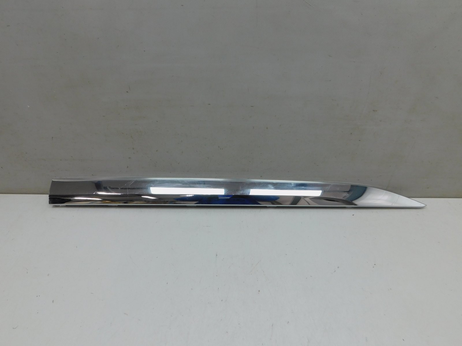 Молдинг двери передней правой Chery Tiggo 8 Pro 2021>