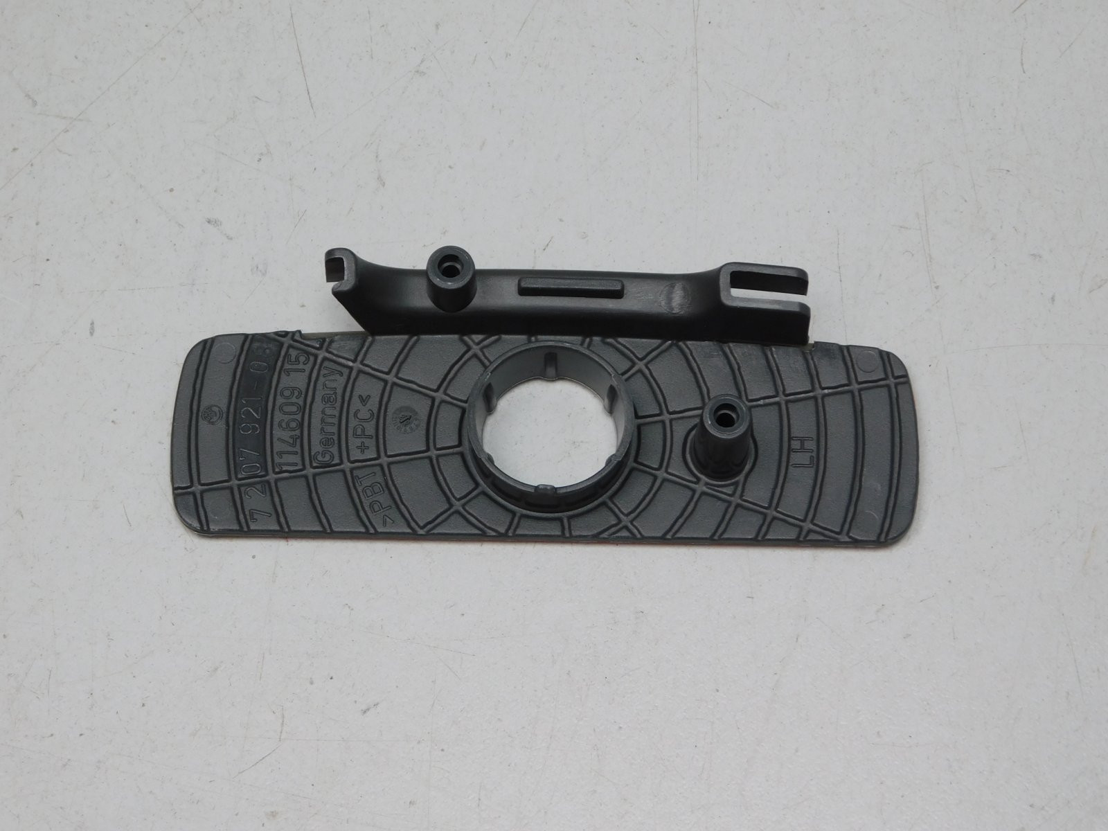 Крепление датчика парковки BMW 5-серия F10/F11 2009>