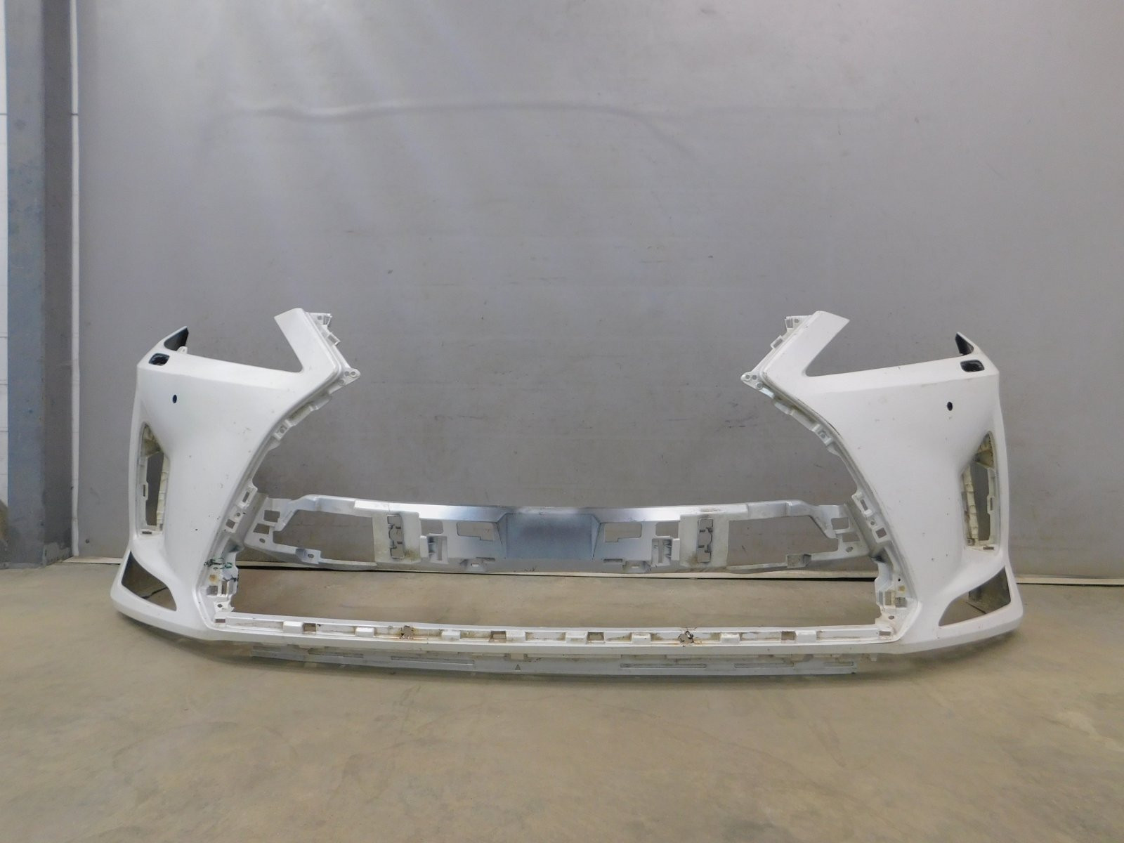 Бампер передний Lexus RX IV 2015>