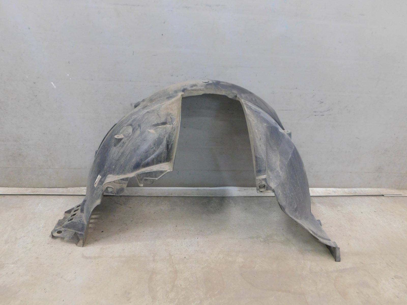 Локер передний правый Renault Logan II 2014>