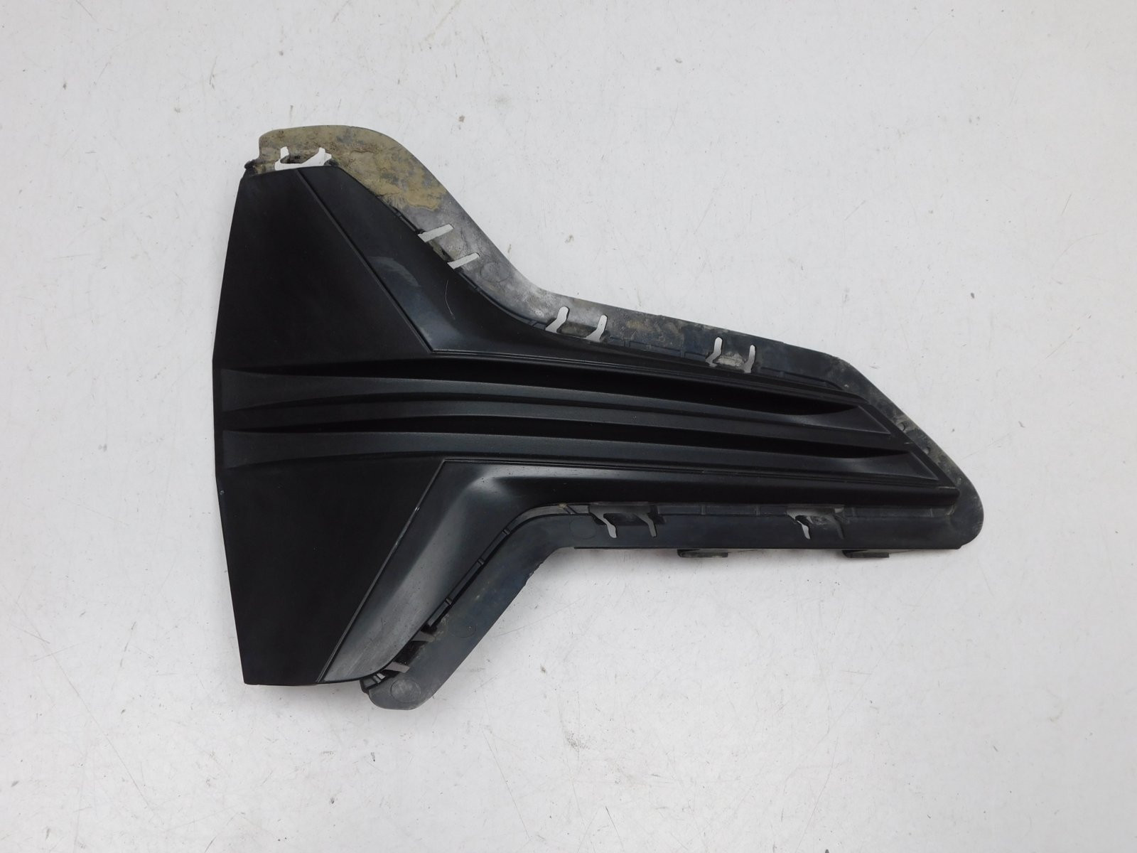 Накладка переднего бампера BMW 3-серия G20 2018>