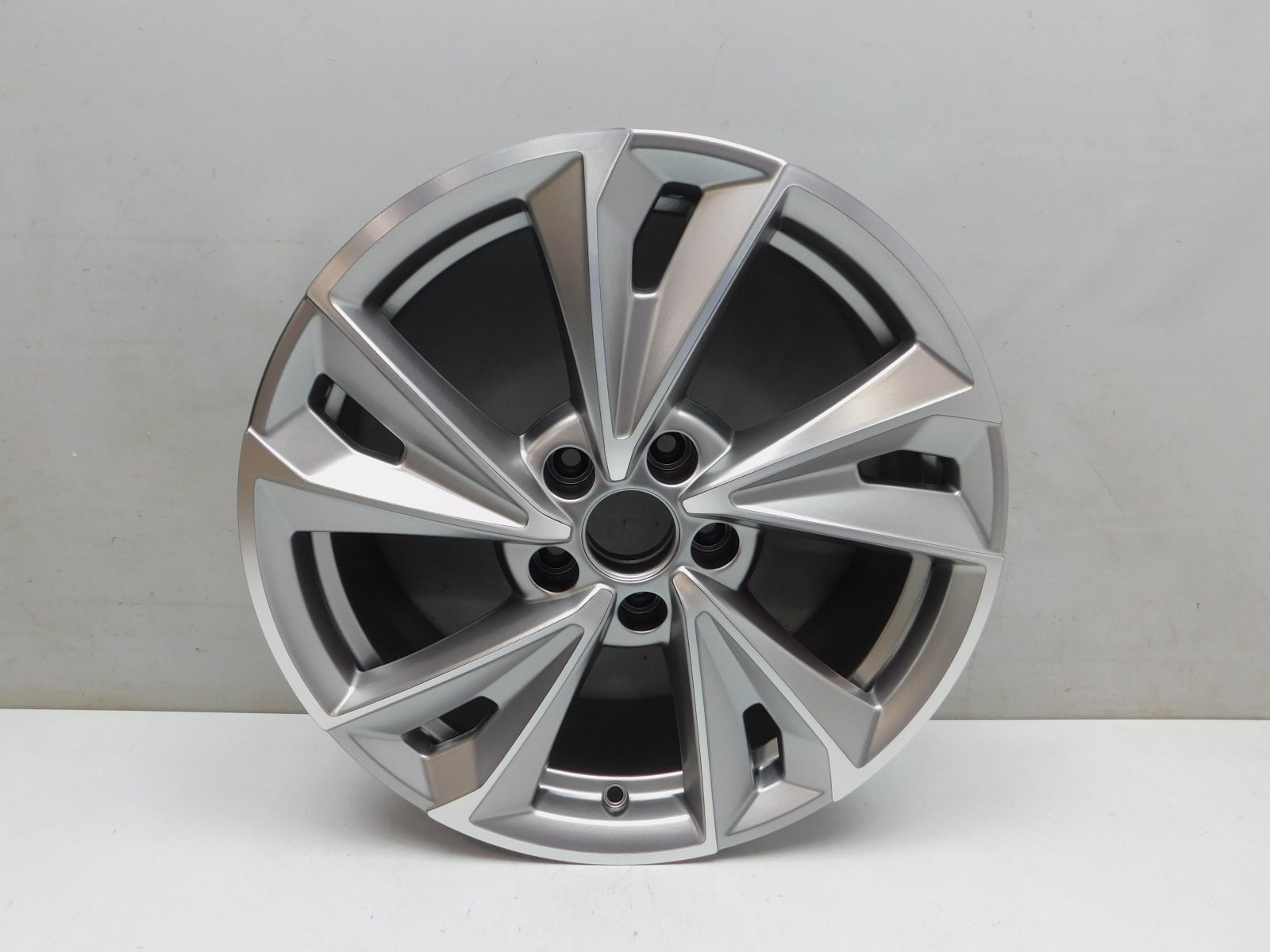 Диск колесный Omoda C5 2022>