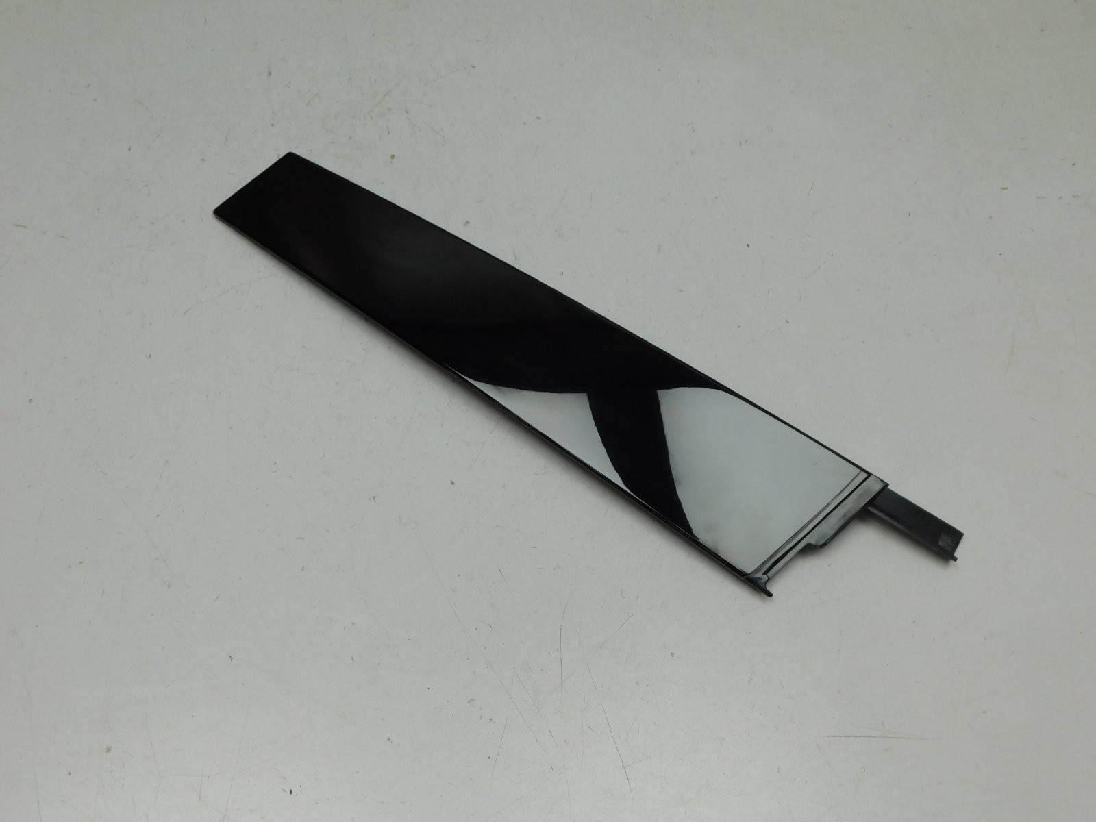 Накладка двери передней правой Chery Arrizo 8 2022>