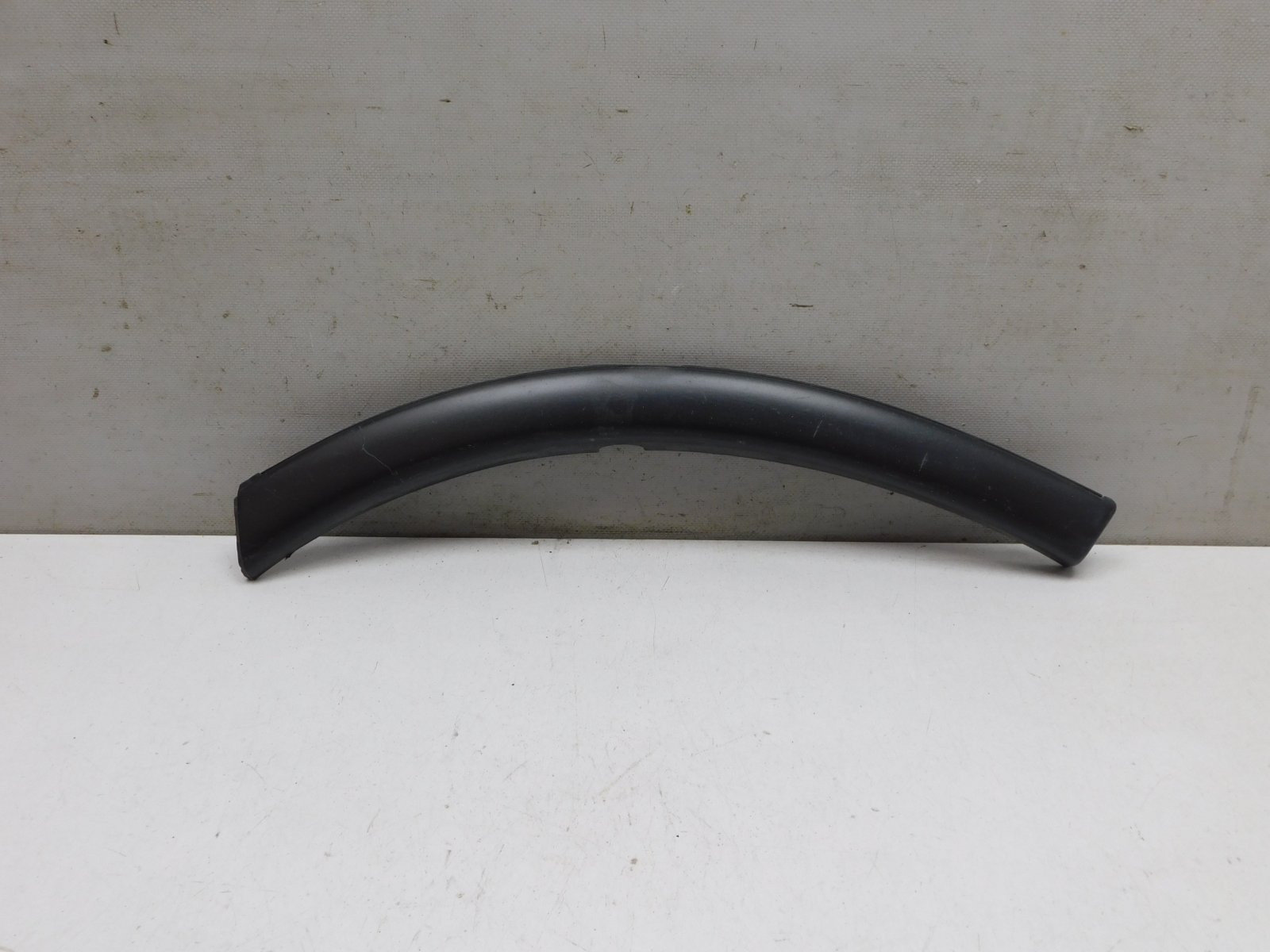 Накладка переднего бампера Mitsubishi Outlander 2012>