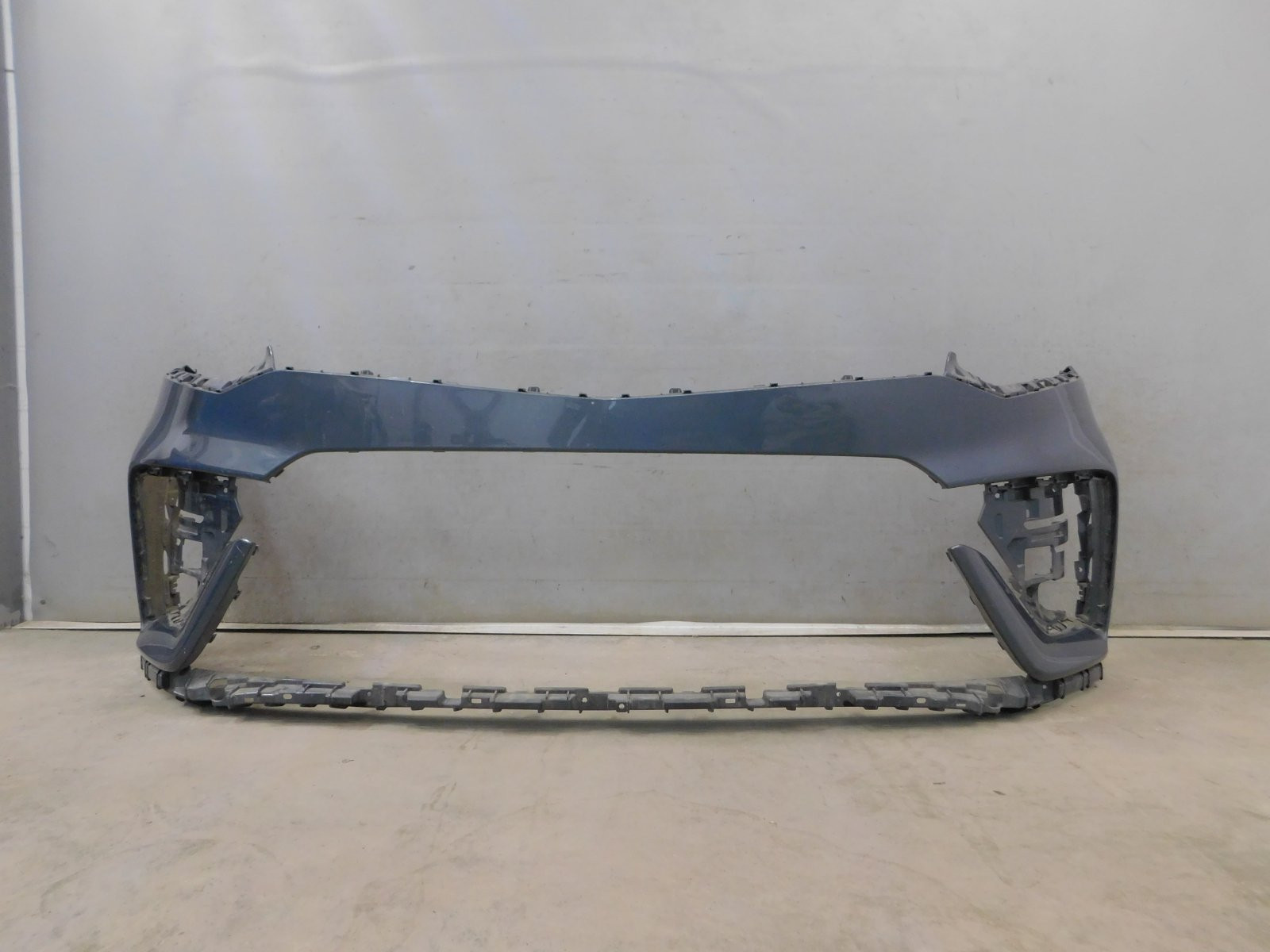 Бампер передний Geely Tugella 2020>