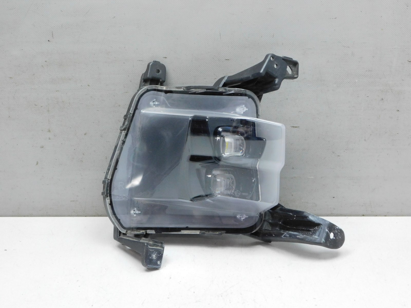 Фара противотуманная правая Kia K5 2020>