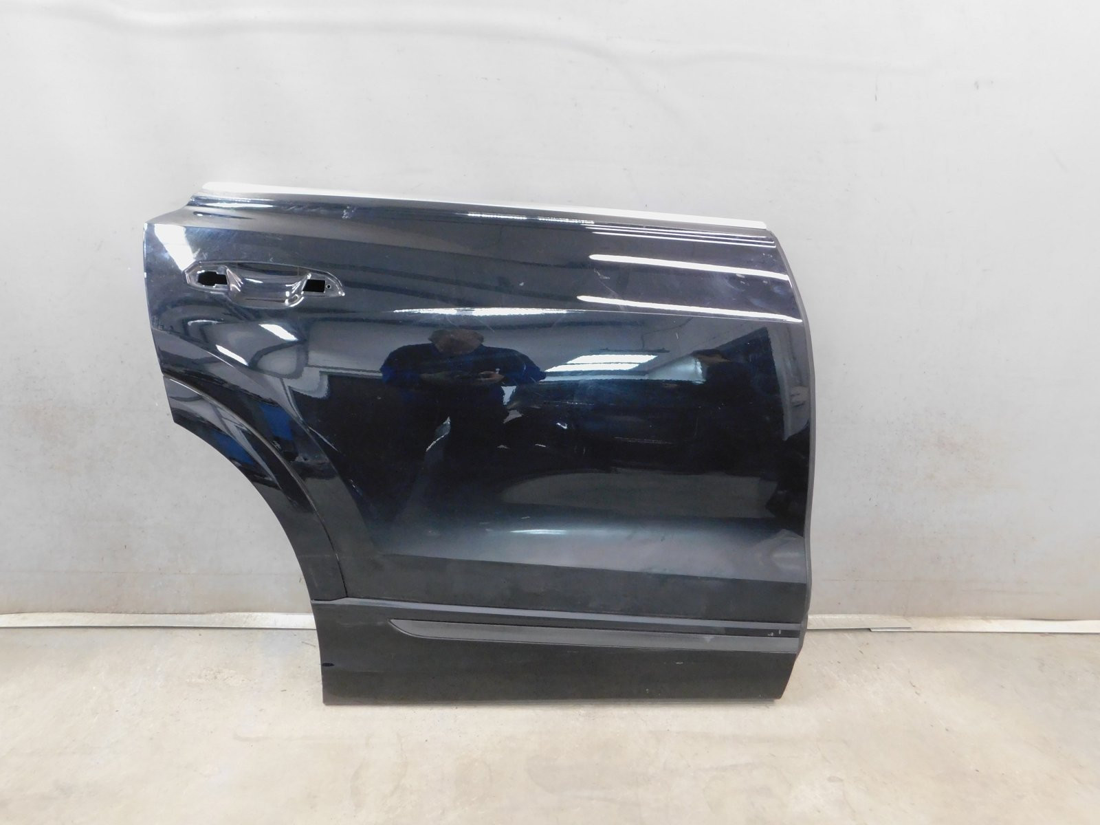 Дверь задняя правая Audi Q8 2018>