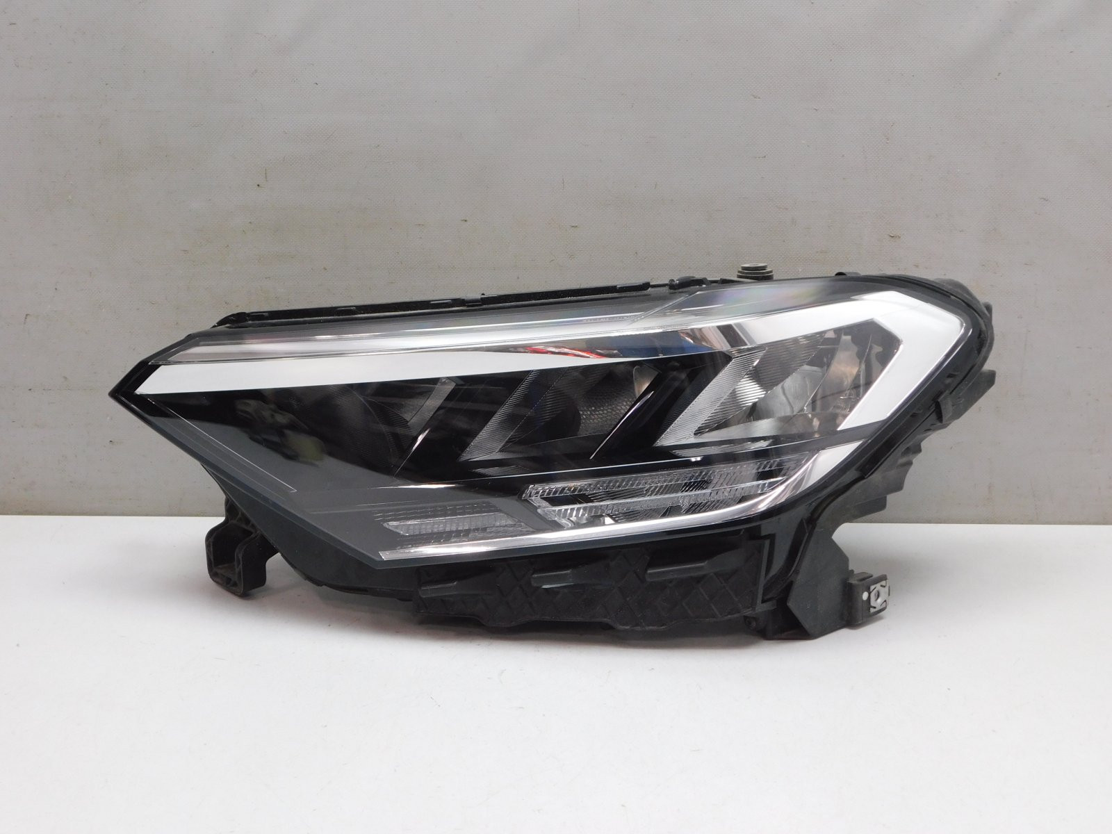 Фара левая Volkswagen Polo (RUS) 2020>