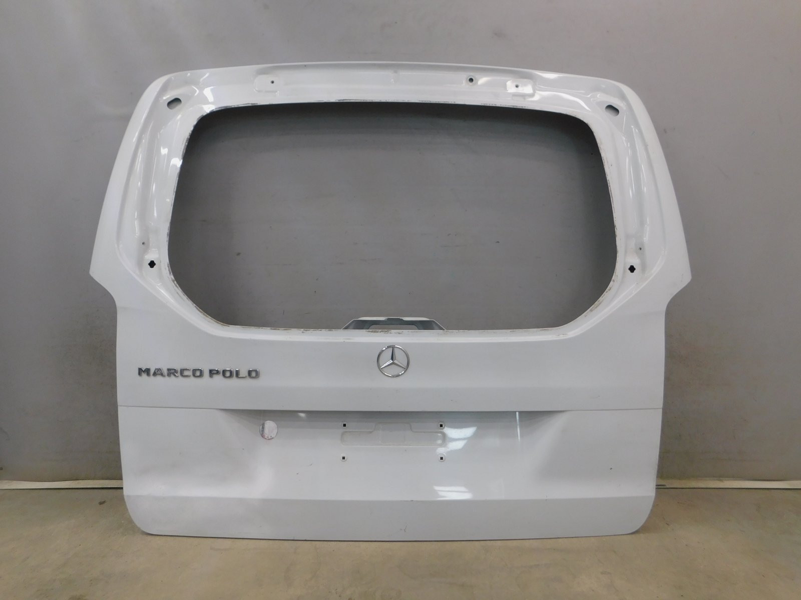 Дверь багажника Mercedes-Benz V-Klasse W447 2014>