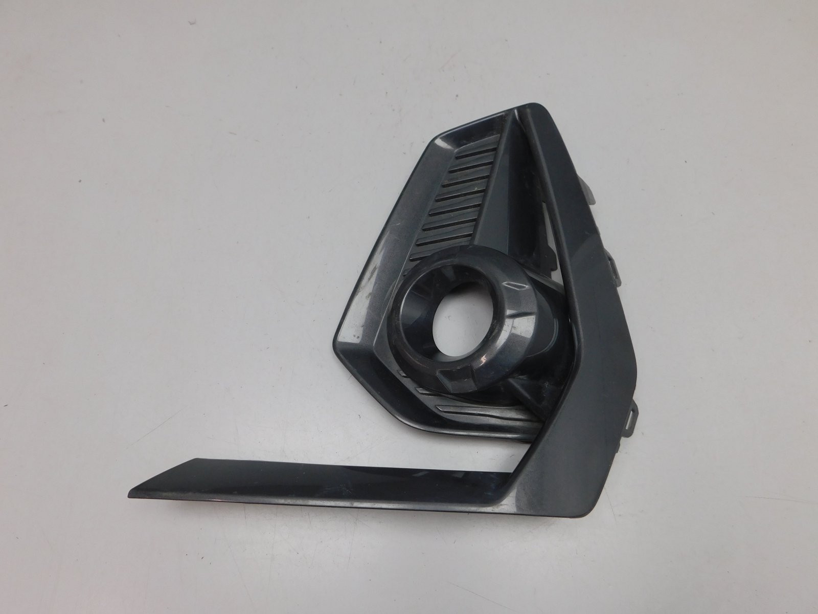 Накладка переднего бампера Chery Arrizo 8 2022>