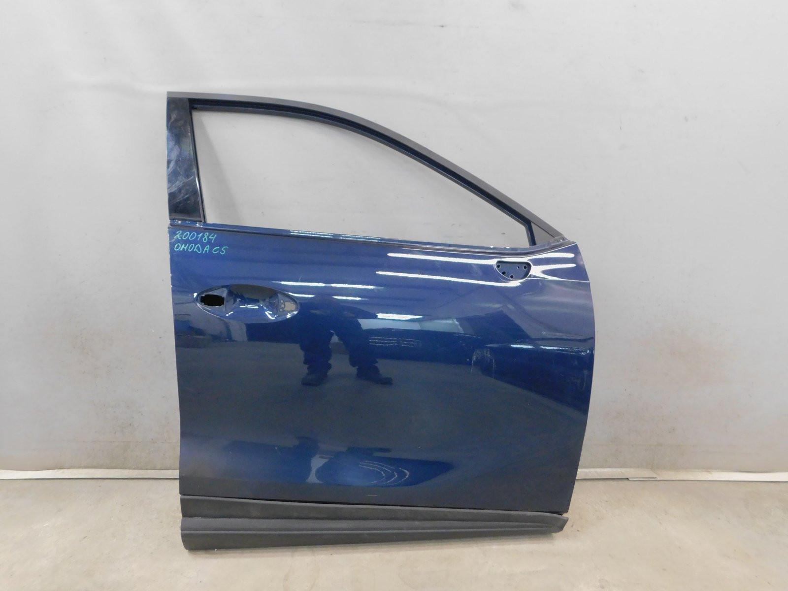 Дверь передняя правая Omoda C5 2022>