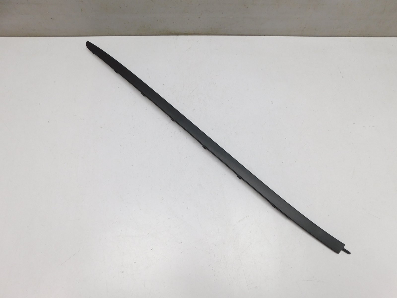 Молдинг лобового стекла BMW X5 F15 2013-2018