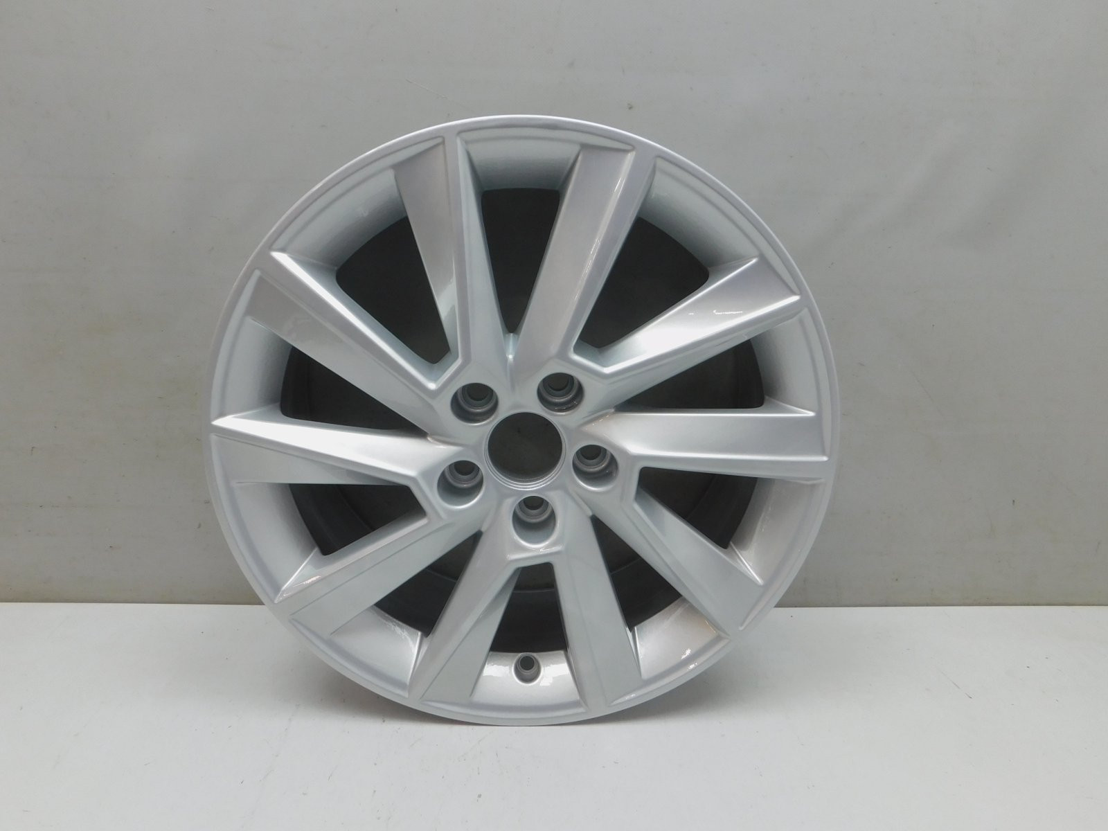 Диск колесный Skoda Rapid 2013-2020