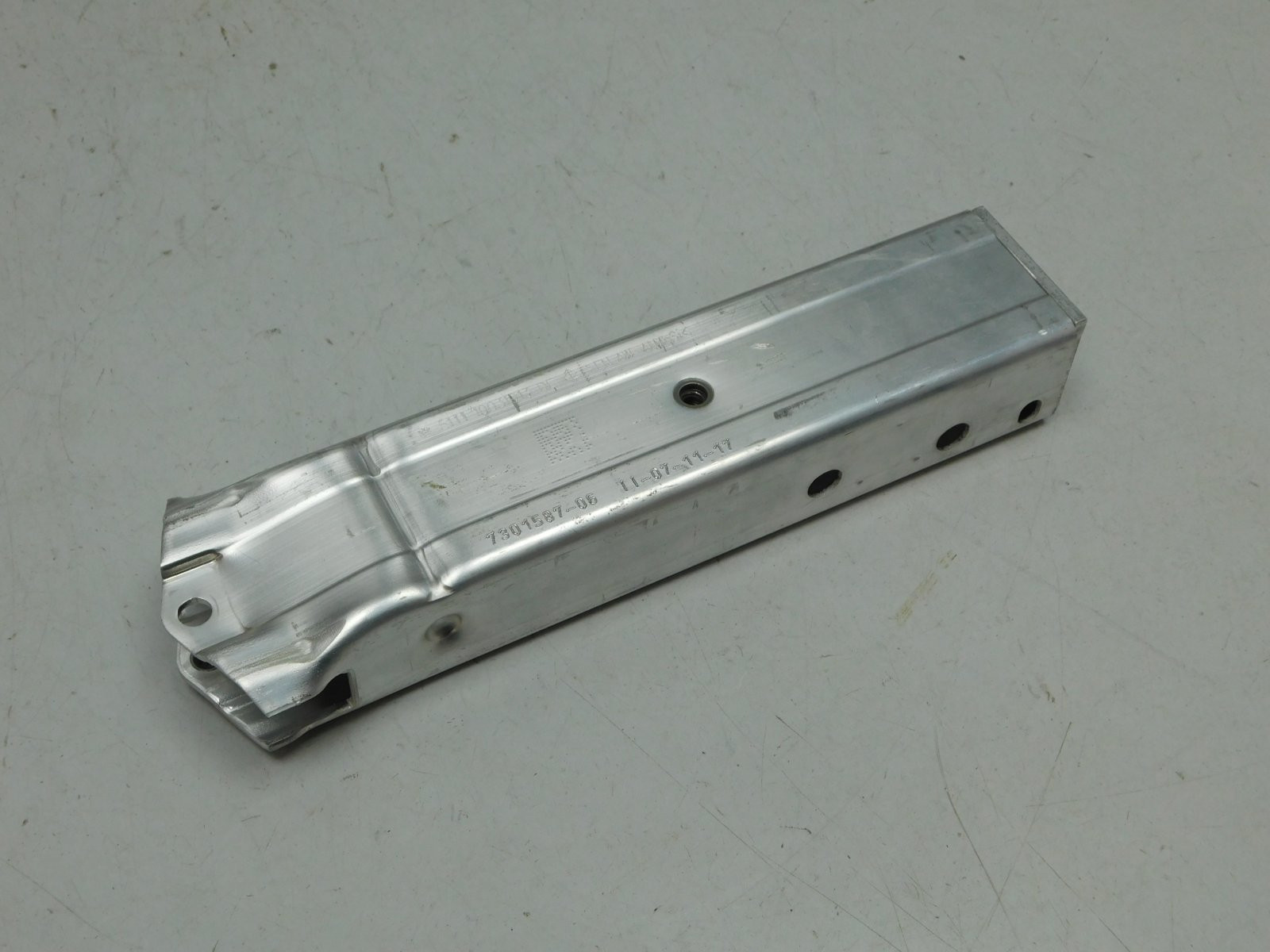 Кронштейн усилителя переднего ба Mini F56 2013>