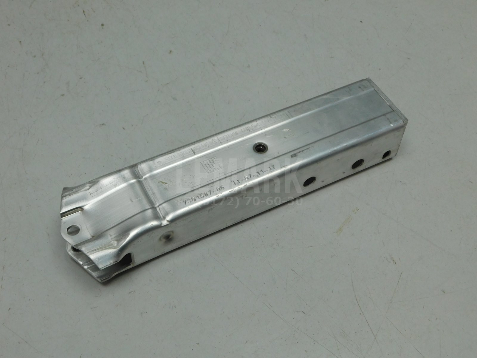 Кронштейн усилителя переднего ба Mini F56 2013> 51117301587